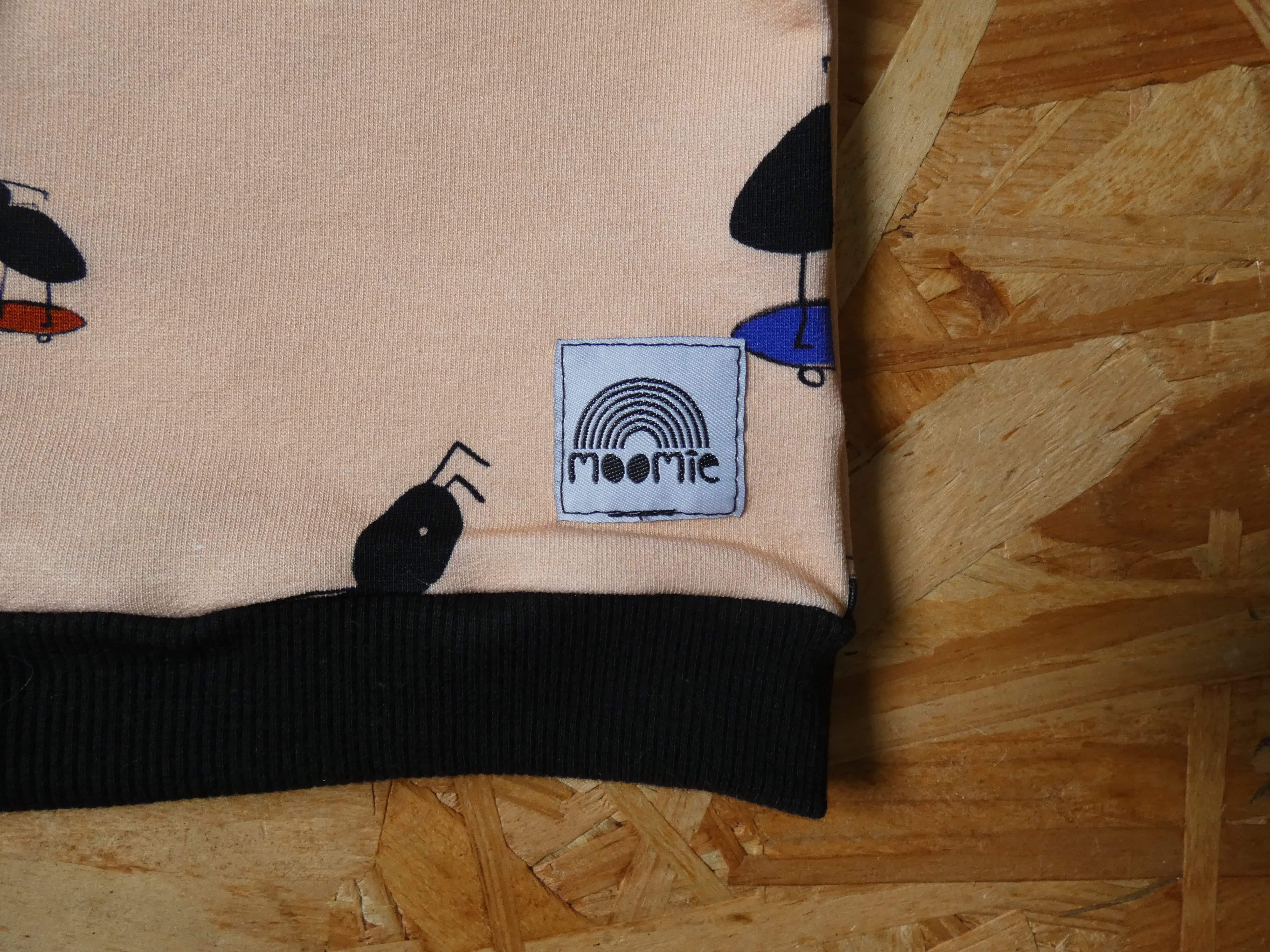 Sweat Fourmis fond rose - Moomie – Image 3
