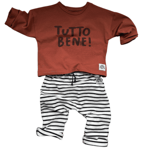 pantalon bébé jersey coton rayé noir et blanc avec t-shirt terracotta tenue bébé confortable