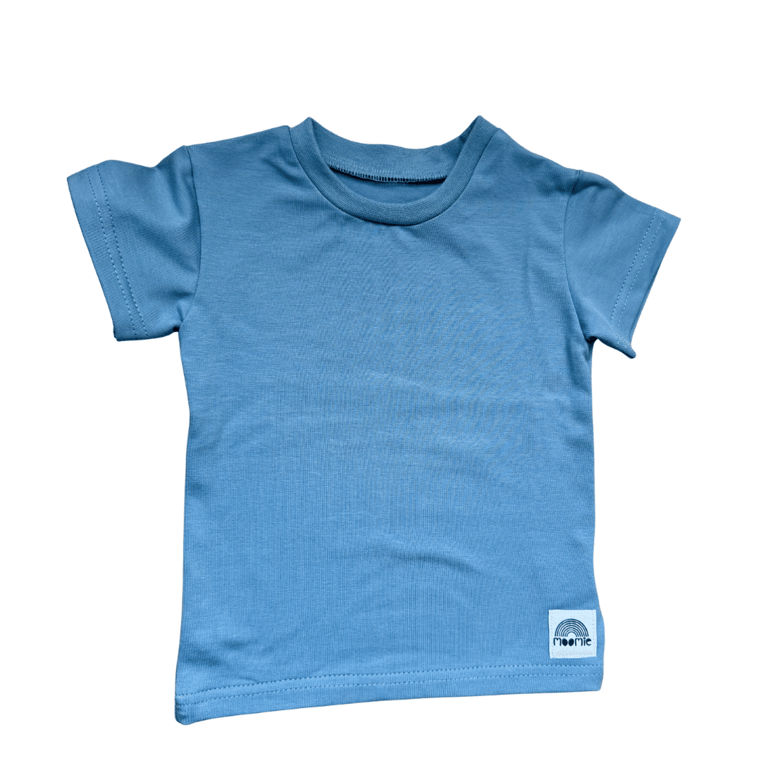 T-shirt bébé et enfant bleu uni à manches courtes de la marque Moomie